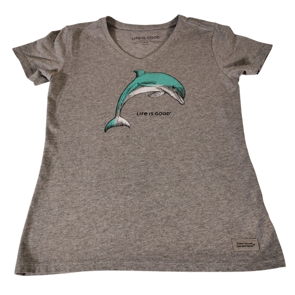 Life Is Good Crusher Tee Women's Sz XS Dolphin Gray Short Sleeve Peru